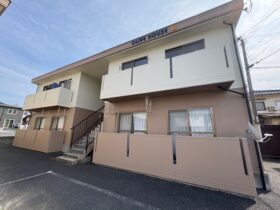 オリーブハウスC棟202