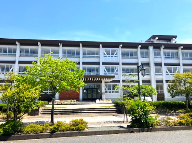 久松小学校 久松小学校