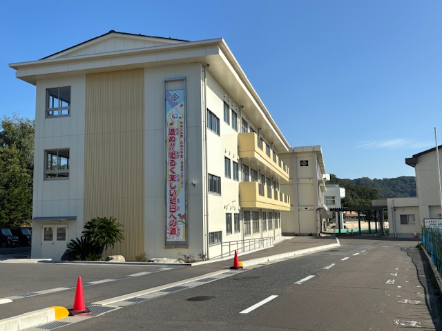 浜坂小学校(周辺) 浜坂小学校(周辺)